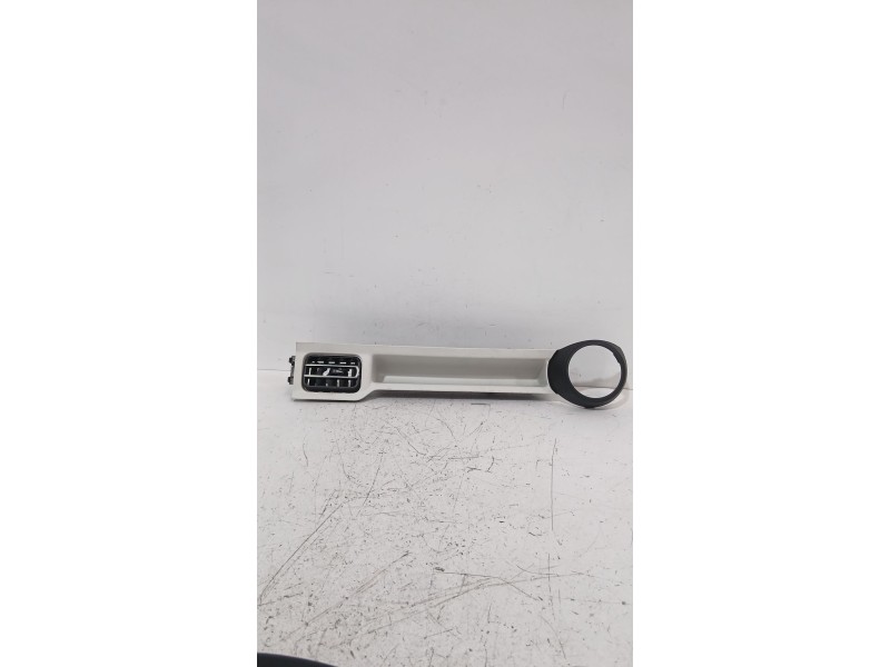 Recambio de moldura para suzuki ignis iii (mf, ff) 1.2 (atk412) referencia OEM IAM 7384162R6  