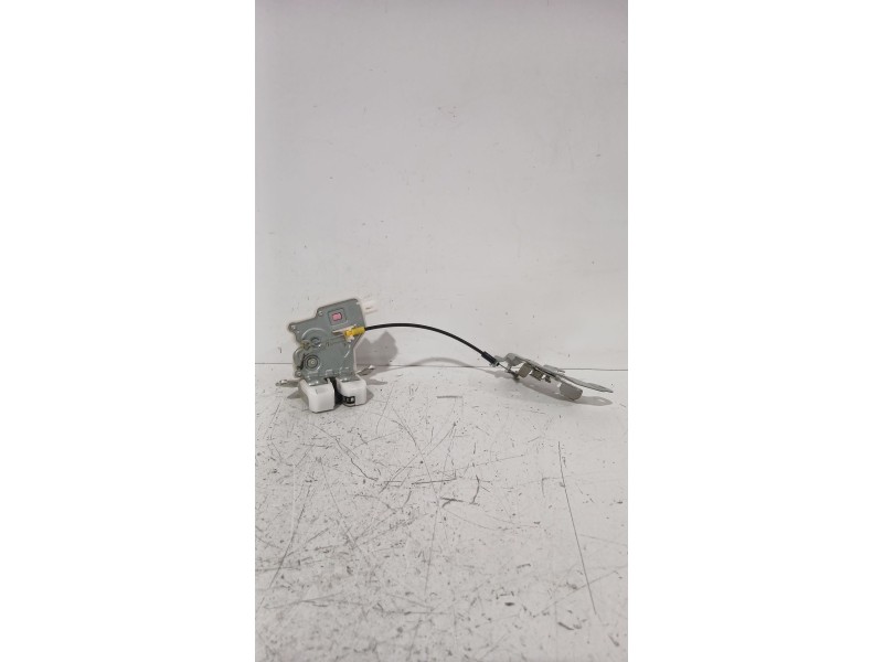 Recambio de cerradura maletero / porton para suzuki ignis iii (mf, ff) 1.2 (atk412) referencia OEM IAM 8251062R13000  