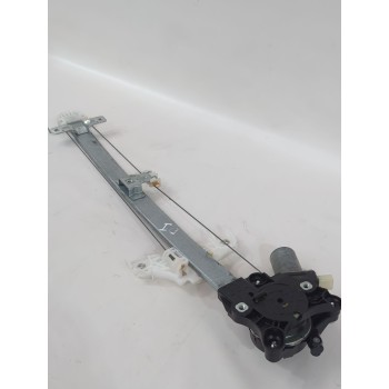 ELEVALUNAS DELANTERO IZQUIERDO 8340262R10000 