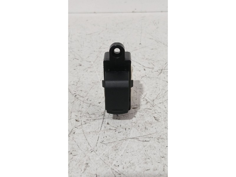 Recambio de mando elevalunas delantero derecho para suzuki ignis iii (mf, ff) 1.2 (atk412) referencia OEM IAM 3799571L00  
