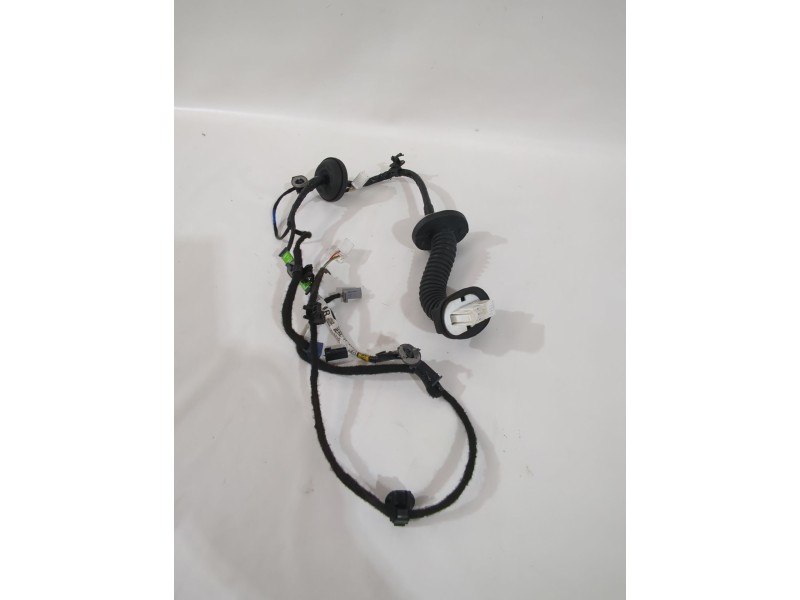 Recambio de cableado puerta para mazda 3 hatchback (bp) skyactiv-x m hybrid awd (bp2h) referencia OEM IAM BERE67210B  
