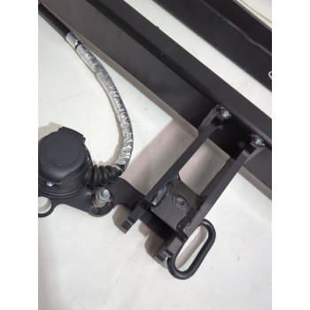 Recambio de enganche remolque para mazda 3 hatchback (bp) skyactiv-x m hybrid awd (bp2h) referencia OEM IAM 55R011047  