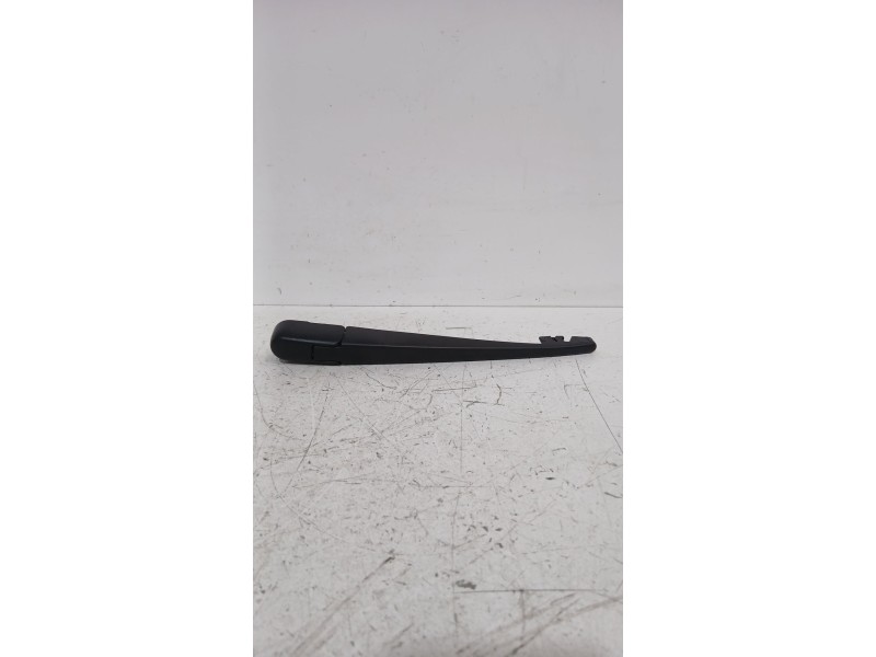 Recambio de brazo limpia trasero para suzuki ignis iii (mf, ff) 1.2 (atk412) referencia OEM IAM 3882162R00000  