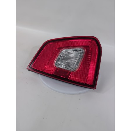 Recambio de piloto trasero derecho interior para suzuki ignis iii (mf, ff) 1.2 (atk412) referencia OEM IAM 3625462R01000  