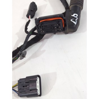 Recambio de cableado puerta para ssangyong tivoli 1.5 referencia OEM IAM 8271435010  