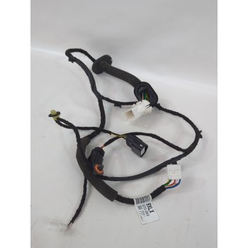 Recambio de cableado puerta para ssangyong tivoli 1.5 referencia OEM IAM 8272335010  