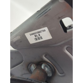 Recambio de palanca freno para ssangyong tivoli 1.5 referencia OEM IAM 240821082734  