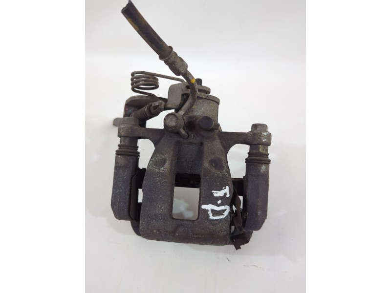Recambio de pinza de freno trasera derecha para ssangyong tivoli 1.5 referencia OEM IAM BC140258  