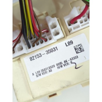 Recambio de caja reles / fusibles para ssangyong tivoli 1.5 referencia OEM IAM 8215335031  
