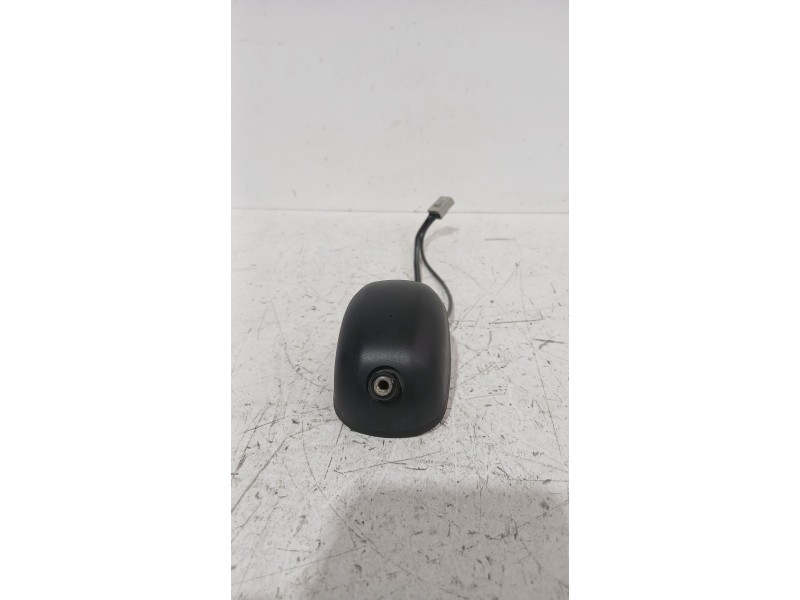 Recambio de base de antena para suzuki ignis iii (mf, ff) 1.2 (atk412) referencia OEM IAM O203381  
