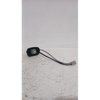 Recambio de base de antena para suzuki ignis iii (mf, ff) 1.2 (atk412) referencia OEM IAM O203381  