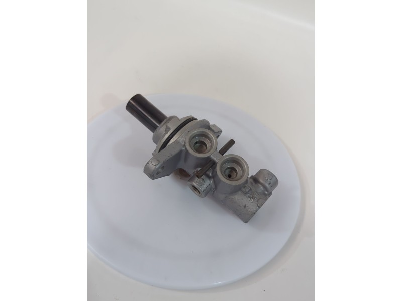 Recambio de bomba freno para suzuki ignis iii (mf, ff) 1.2 (atk412) referencia OEM IAM 5110062R10000  
