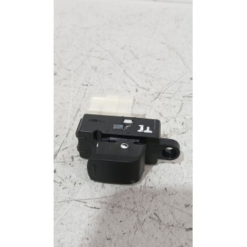 Recambio de mando elevalunas trasero izquierdo para suzuki ignis iii (mf, ff) 1.2 (atk412) referencia OEM IAM 3799062R12000  