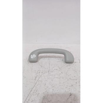 ASIDERO TECHO DELANTERO DERECHO 7641061M006GS 