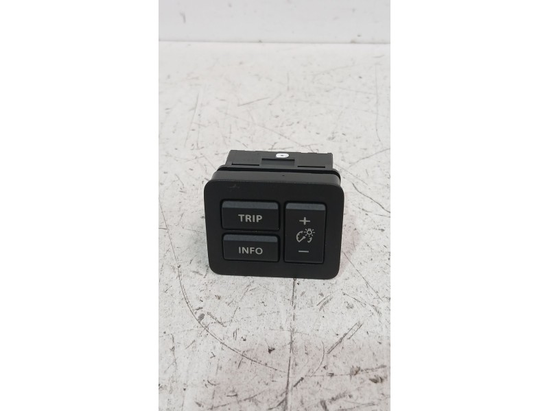 Recambio de interruptor para suzuki ignis iii (mf, ff) 1.2 (atk412) referencia OEM IAM 75K099  