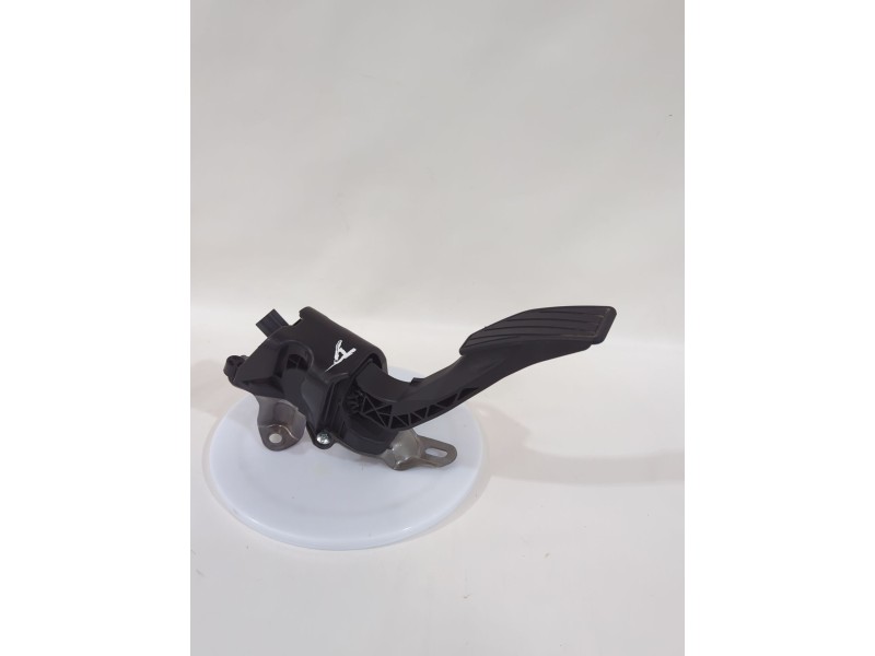 Recambio de pedal acelerador para suzuki ignis iii (mf, ff) 1.2 (atk412) referencia OEM IAM 4940062R90000  
