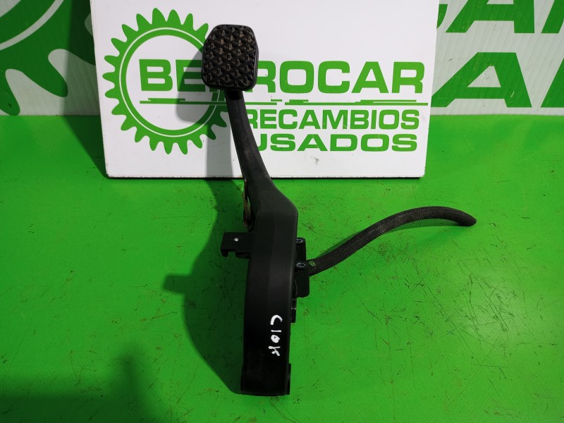 Recambio de pedal embrague para bmw serie 3 touring (e91) 2.0 16v referencia OEM IAM 678711 / 35006878300  