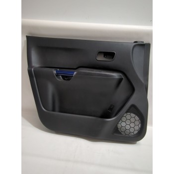 GUARNECIDO PUERTA DELANTERA IZQUIERDA 8372462RA 