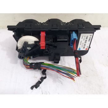 Recambio de mando climatizador para mercedes-benz clase a (w168) 170 cdi (168.009) referencia OEM IAM 1688302085  