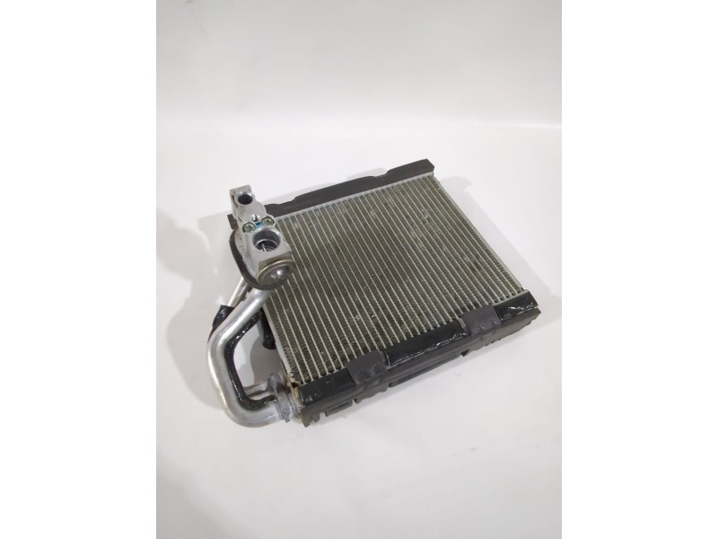 Recambio de evaporador aire acondicionado para suzuki ignis iii (mf, ff) 1.2 (atk412) referencia OEM IAM J2842  
