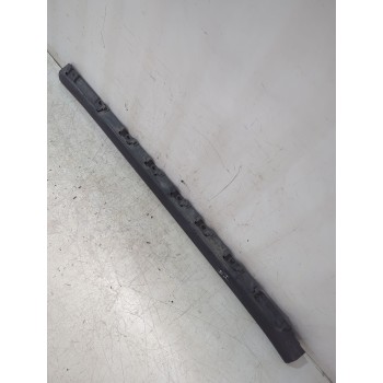 Recambio de faldon lateral para suzuki ignis iii (mf, ff) 1.2 (atk412) referencia OEM IAM 7724162R1  