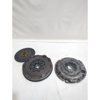 KIT EMBRAGUE A6730300005/17449850 