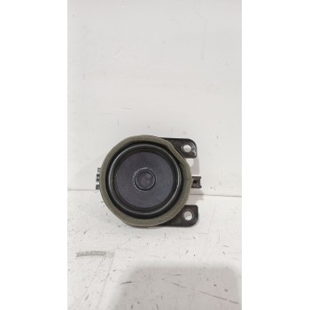 Recambio de altavoz para mazda 3 hatchback (bp) skyactiv-x m hybrid awd (bp2h) referencia OEM IAM BDGG66960  