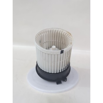 Recambio de motor calefaccion para ssangyong tivoli 1.5 referencia OEM IAM A144051085  
