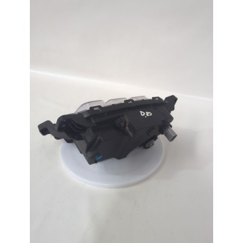 Recambio de faro antiniebla derecho para ssangyong tivoli 1.5 referencia OEM IAM 832023581  
