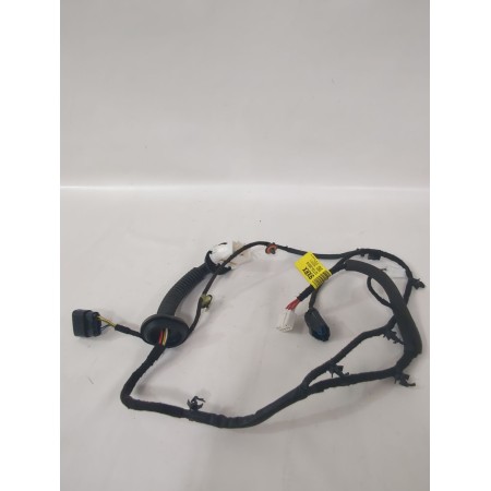Recambio de cableado puerta para ssangyong tivoli 1.5 referencia OEM IAM 8273335010  