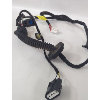 Recambio de cableado puerta para ssangyong tivoli 1.5 referencia OEM IAM 8273335010  