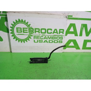 Recambio de piloto matricula para opel corsa e expression referencia OEM IAM 0461200  