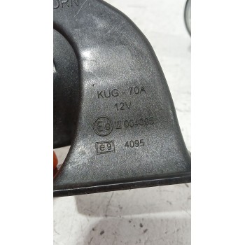 Recambio de claxon para mazda 3 hatchback (bp) skyactiv-x m hybrid awd (bp2h) referencia OEM IAM E9004095  