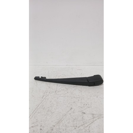 Recambio de brazo limpia trasero para mazda 3 hatchback (bp) skyactiv-x m hybrid awd (bp2h) referencia OEM IAM JM4BP6HH601325180