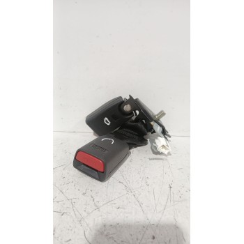 ENGANCHE CINTURON TRASERO DERECHO BAH150027J 