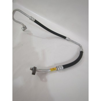 Recambio de tubos aire acondicionado para ssangyong tivoli 1.5 referencia OEM IAM 6861035070  