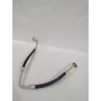 Recambio de tubos aire acondicionado para ssangyong tivoli 1.5 referencia OEM IAM 6861035070  
