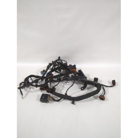 Recambio de cableado motor para ssangyong tivoli 1.5 referencia OEM IAM 2063081213/KPT20A1Y1SP426139  