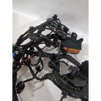 Recambio de cableado motor para ssangyong tivoli 1.5 referencia OEM IAM 2063081213/KPT20A1Y1SP426139  