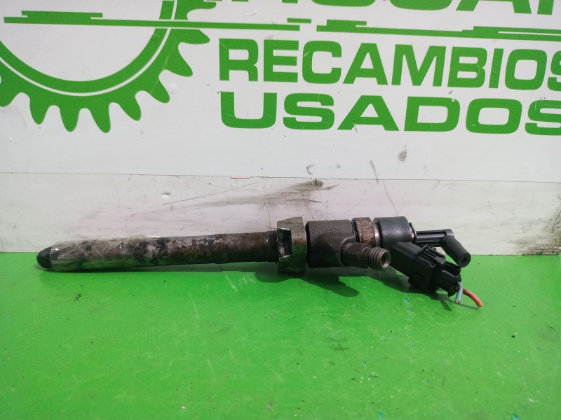 Recambio de inyector para peugeot 307 berlina (s2) 1.6 16v hdi referencia OEM IAM 1980CT  