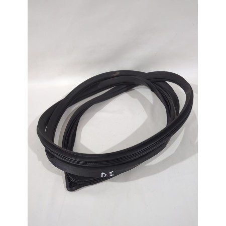 Recambio de gomas contorno puerta para ssangyong tivoli 1.5 referencia OEM IAM KPT20A1Y1SP426139  