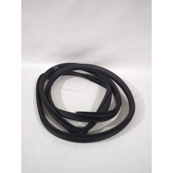 Recambio de gomas contorno puerta para ssangyong tivoli 1.5 referencia OEM IAM KPT20A1Y1SP426139  