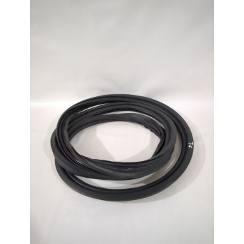 Recambio de goma contorno para ssangyong tivoli 1.5 referencia OEM IAM KPT20A1Y1SP426139  