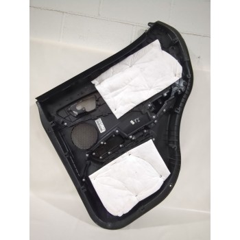 Recambio de guarnecido puerta trasera izquierda para ssangyong tivoli 1.5 referencia OEM IAM 7321035000  