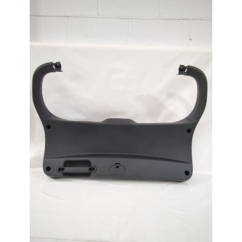 Recambio de guarnecido porton trasero para ssangyong tivoli 1.5 referencia OEM IAM 7384035300  