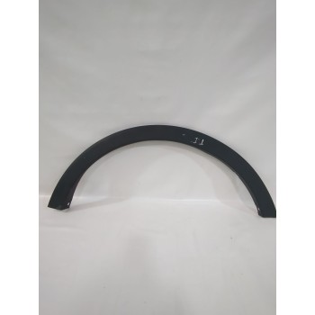 Recambio de aletin trasero izquierdo para ssangyong tivoli 1.5 referencia OEM IAM 7953035100  