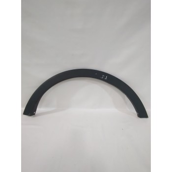 Recambio de aletin trasero izquierdo para ssangyong tivoli 1.5 referencia OEM IAM 7953035100  