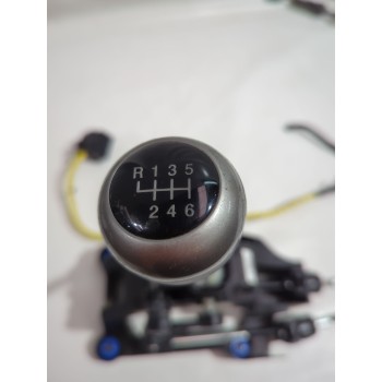 Recambio de palanca cambio para ssangyong tivoli 1.5 referencia OEM IAM 3170035000  