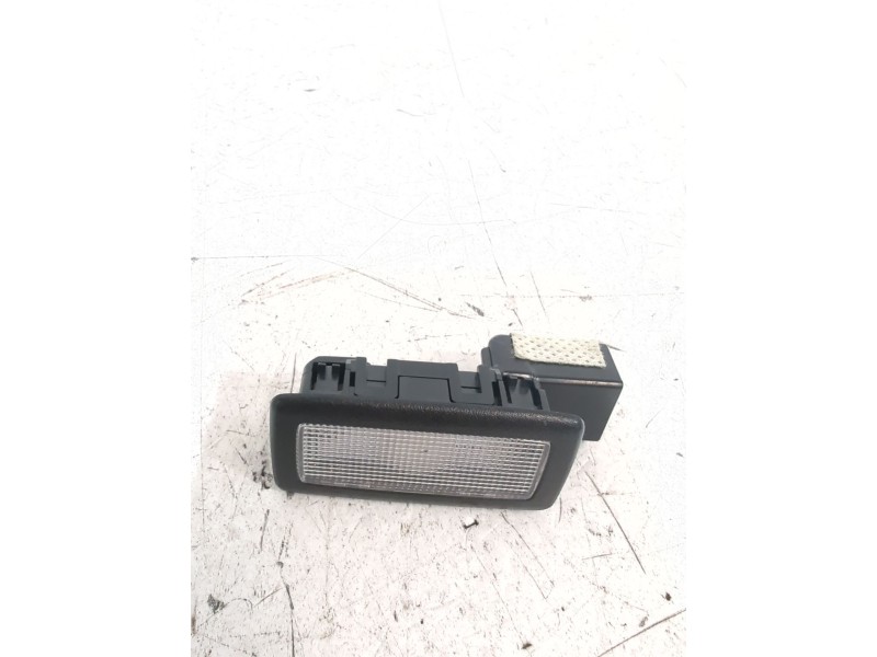 Recambio de luz interior para mazda 3 hatchback (bp) skyactiv-x m hybrid awd (bp2h) referencia OEM IAM JM4BP6HH601325180  