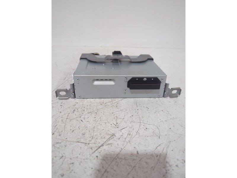 Recambio de sistema navegacion gps para mazda 3 hatchback (bp) skyactiv-x m hybrid awd (bp2h) referencia OEM IAM DHNA669C0E  
